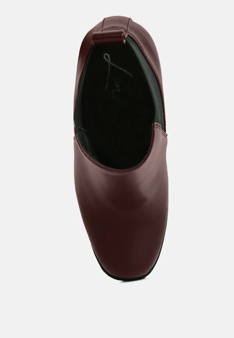 bolt block heeled chelsea boots