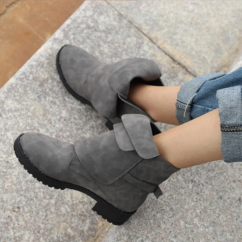 Chicvane Women's Winter Flat Buckle Retro Ankle Martin boots With Rivet